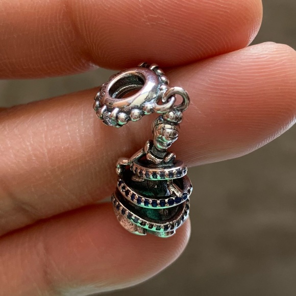 NWOT DISNEY, CINDERELLA MAGICAL MOMENT DANGLE CHARM Sterling Silver 925 - Picture 11 of 12